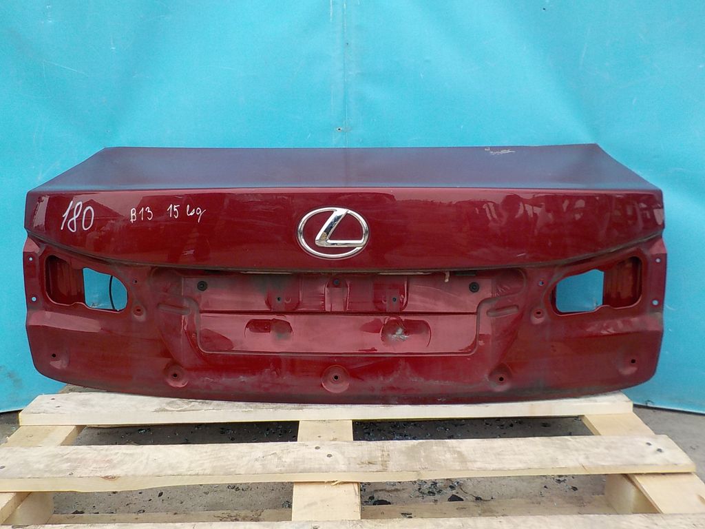 6440153110 Крышка багажника LEXUS IS II 2005-2013 купить бу по цене 11086  руб. Z13489620 - iZAP24