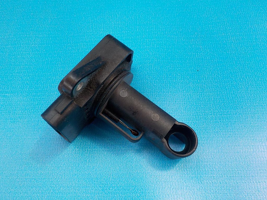 Zl2010. воздуха мазда 6. площадка корпуса воздушного фильтра mazda 6 gh. корпус воздушного фильтра mazda 6 gh 2. расходомер мазда 6.