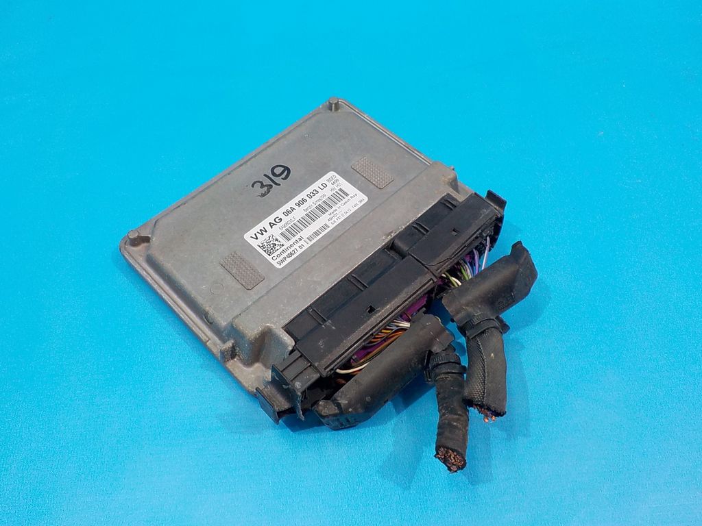 Блок управления двигателем фольксваген шаран где находится. Блок управления двигателем volkswagen. Блок управления двигателем volkswagen. Блок управления двигателем volkswagen. Блок управления двигателем volkswagen.
