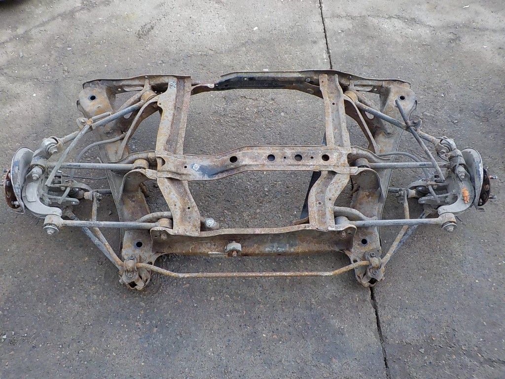 задняя балка аккорд 7. задний подрамник хонда cl8. задний подрамник на волгу. задний подрамник аккорд 7. задний подрамник аккорд 7.