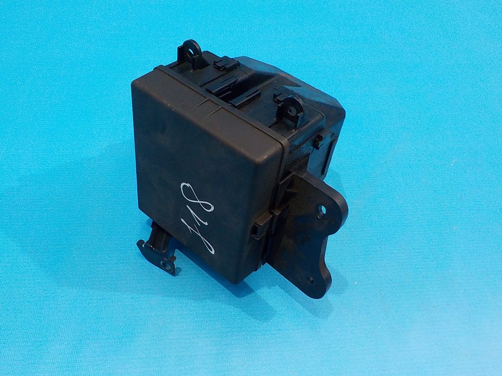 3671076K20 Блок предохранителей Suzuki Grand Vitara (2005 - 2015) купить бу в Ро