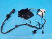 Замок двери задней левой