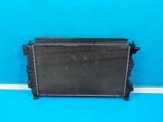 Радиатор охлаждения двигателя