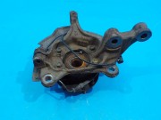 Поворотный кулак передний левый