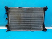 Радиатор охлаждения двигателя