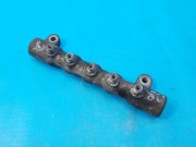 Топливная рампа правая