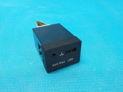 Разъем USB AUX