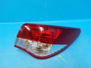 Фонарь задний правый наружный