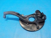 Поворотный кулак передний правый