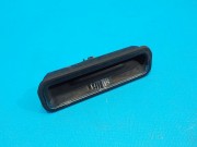 Кнопка открывания багажника