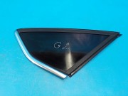 Стекло заднее правое (форточка)