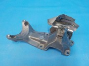 Кронштейн двигателя левый