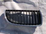 51137120008 Решетка радиатора правая BMW 3 серия E90/E91 2003-2009