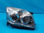 8113005220 Фара правая TOYOTA Avensis (T25) 2003-2008