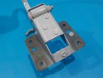 6RF827302A Петля крышки багажника правая VOLKSWAGEN Polo 2011-2020