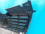 3C0 853 651 AD Решетка радиатора VOLKSWAGEN Passat B6 2005-2009