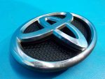 7530105010 Эмблема TOYOTA Avensis (T25) 2003-2008