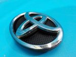 7530105010 Эмблема TOYOTA Avensis (T25) 2003-2008