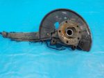 7L0407257A Поворотный кулак передний левый VOLKSWAGEN Touareg 2002-2010