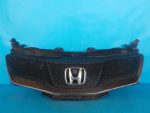 71122SMTE5 Решетка радиатора Honda Civic 5D 2006-2012