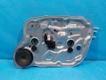 824811H000 Cтеклоподъемник передний правый KIA Ceed 2007-2012