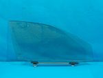 6810105030 Стекло двери передней правой TOYOTA Avensis (T25) 2003-2008