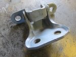 68740ac010 Петля двери передняя левая нижняя Camry V40 2006-2011 TOYOTA 