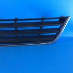 3C0853677 Решетка переднего бампера центральная VOLKSWAGEN Passat B6 2005-2009