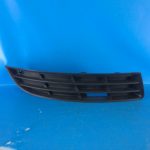 3C0853666 Решетка переднего бампера правая VOLKSWAGEN Passat B6 2005-2009