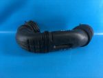 7L0129684 Патрубок воздушного фильтра VOLKSWAGEN Touareg 2002-2010