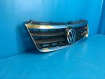 7L6853653 Решетка радиатора VOLKSWAGEN Touareg 2002-2010