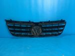 7L6853653 Решетка радиатора VOLKSWAGEN Touareg 2002-2010