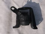 123050D050 Опора двигателя (подушка) правая TOYOTA Avensis (T25) 2003-2008