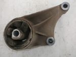 5684137 Кронштейн двигателя передний OPEL Astra H 2004-2010
