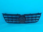 7L6853651A Решетка радиатора VOLKSWAGEN Touareg 2002-2010