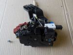 7L0839015D Замок двери задней левой VOLKSWAGEN Touareg 2002-2010