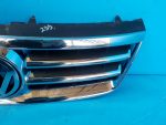 7L6853651C Решетка радиатора VOLKSWAGEN Touareg 2002-2010