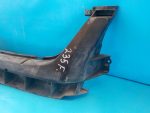 7L6807699B Кронштейн переднего бампера центральный VOLKSWAGEN Touareg 2002-2010