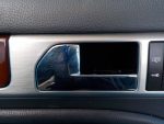 7L6867011EKNUQ Обшивка двери передней левой VOLKSWAGEN Touareg 2002-2010
