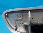 8538253040B1 Крышка форсунки омывателя фары левая LEXUS IS II 2005-2013