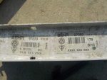 7L0121253 Радиатор охлаждения двигателя VOLKSWAGEN Touareg 2002-2010