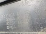 06A103925CH Декоративная крышка двигателя VOLKSWAGEN Jetta 5 2005-2011