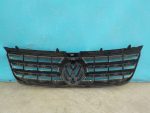 7L6853651A Решетка радиатора VOLKSWAGEN Touareg 2002-2010