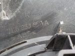 7L6853651A Решетка радиатора VOLKSWAGEN Touareg 2002-2010