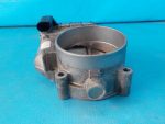 077133062A Дроссельная заслонка VOLKSWAGEN Touareg 2002-2010