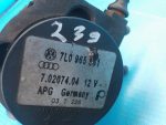 7L0965561 Насос водяной дополнительный (помпа) VOLKSWAGEN Touareg 2002-2010