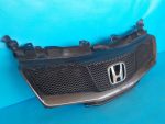 71122SMTE5 Решетка радиатора Honda Civic 5D 2006-2012