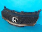 71122SMTE5 Решетка радиатора Honda Civic 5D 2006-2012