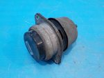 7L8199131A Опора двигателя (подушка) VOLKSWAGEN Touareg 2002-2010