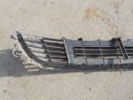 622543994R Решетка переднего бампера центральная Megane III 2009- RENAULT 